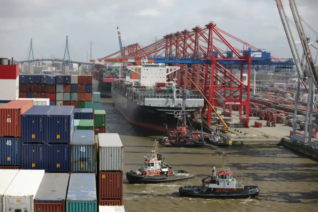 featured image dari Pengertian Global Supply Chain dan Cara Kerjanya dalam Logistik Modern