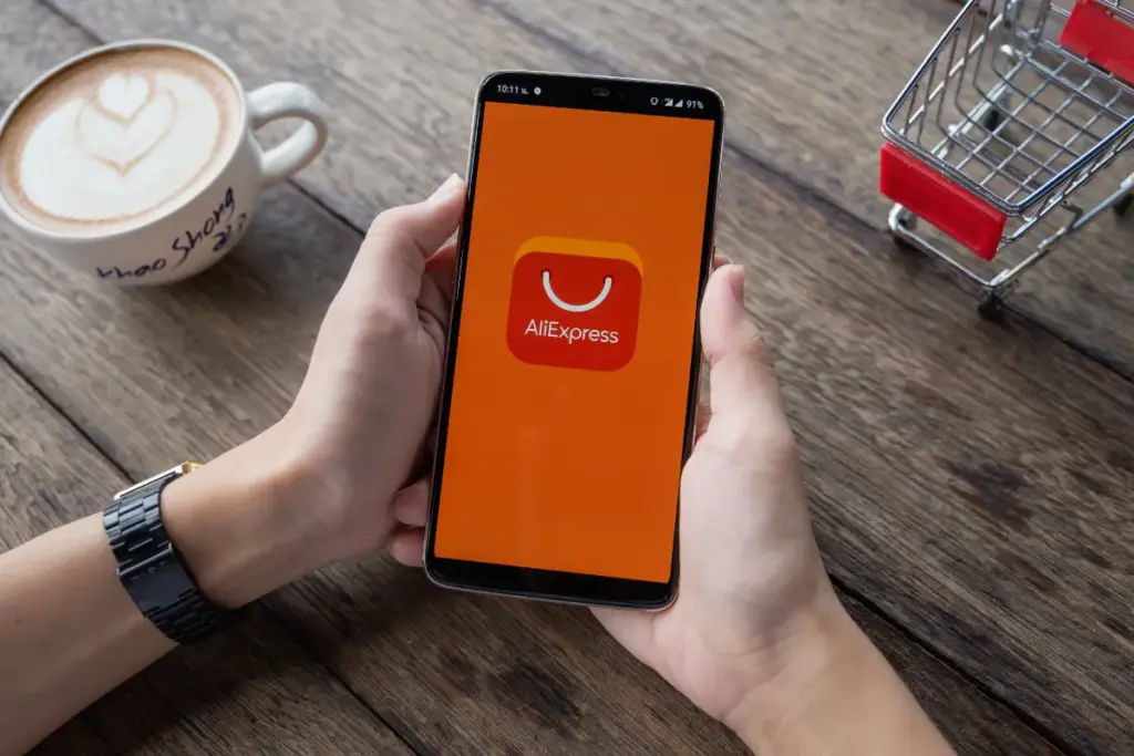 AliExpress tidak bisa kirim ke Indonesia? Pelajari cara menggunakan forwarder AliExpress yang aman dan mudah lewat layanan Kargoo.id.